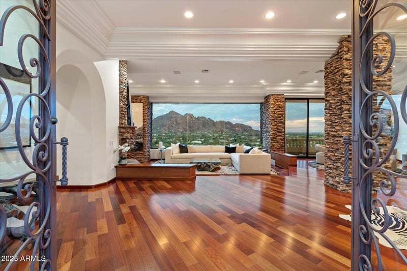 6827 Highlands Dr, Paradise Valley, AZ 85253