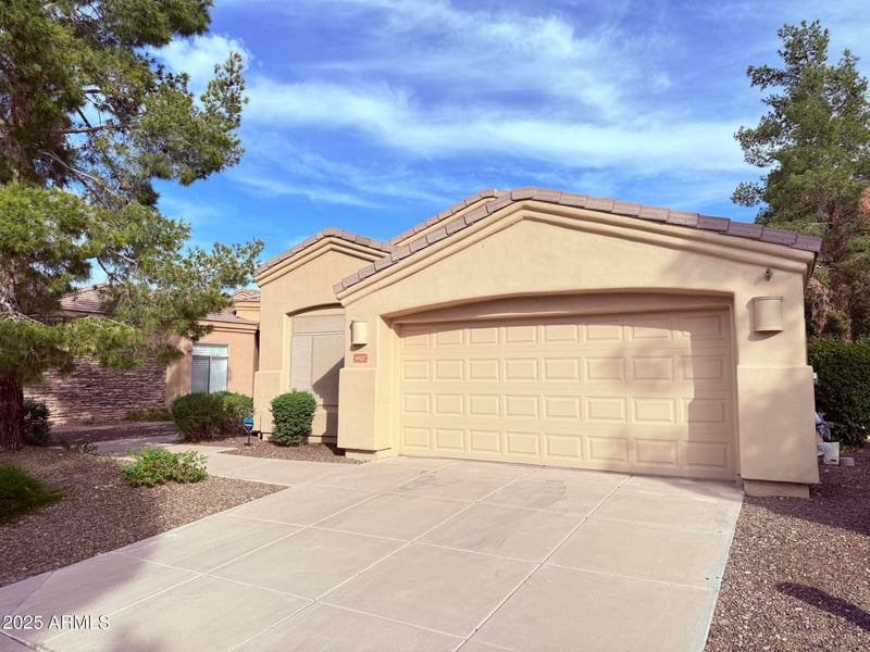 6827 39th Pl, Phoenix, AZ 85042