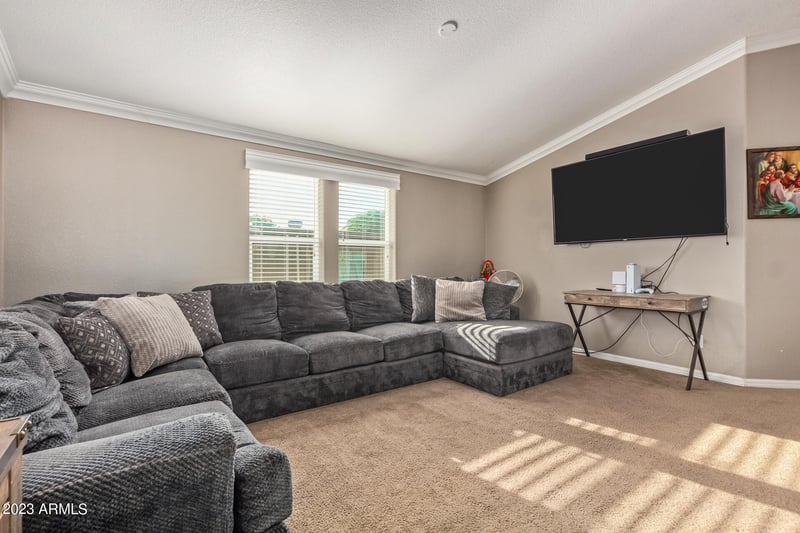 6828 W Fillmore St #175, Phoenix, AZ 85043