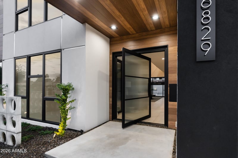 6829 6th St, Scottsdale, AZ 85251