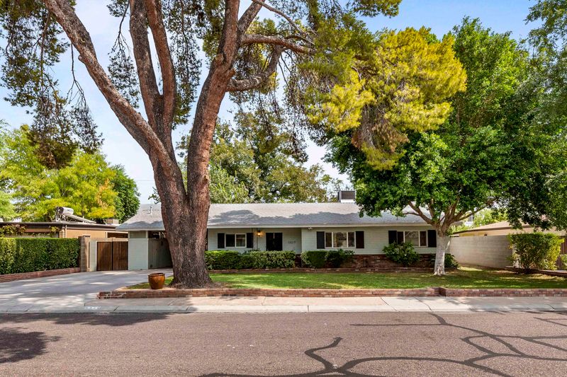 6829 N 10th Ave, Phoenix, AZ 85013