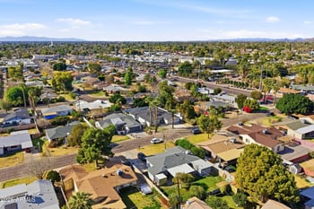 6830 10th Pl, Phoenix, AZ 85014