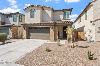 6830 88th Dr, Glendale, AZ 85305