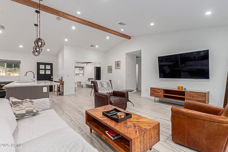 6830 Cheery Lynn Rd, Scottsdale, AZ 85251