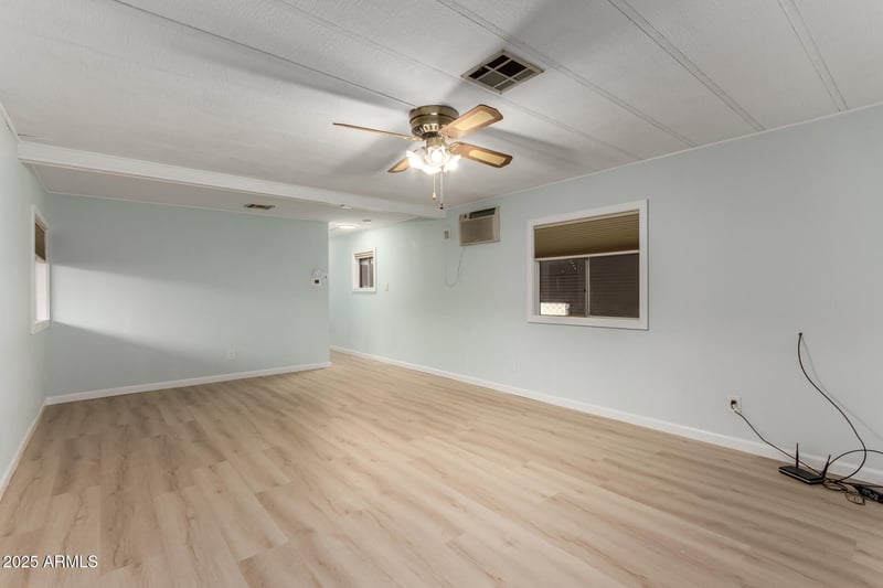 6830 Mckinley St, Phoenix, AZ 85043