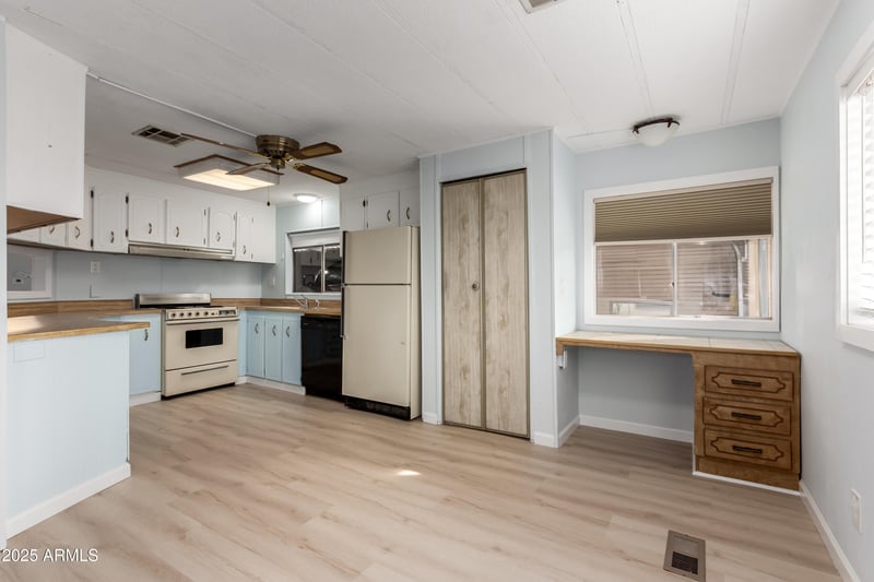 6830 Mckinley St, Phoenix, AZ 85043