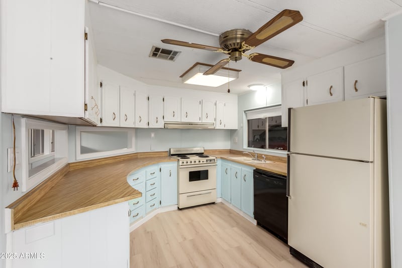 6830 Mckinley St, Phoenix, AZ 85043