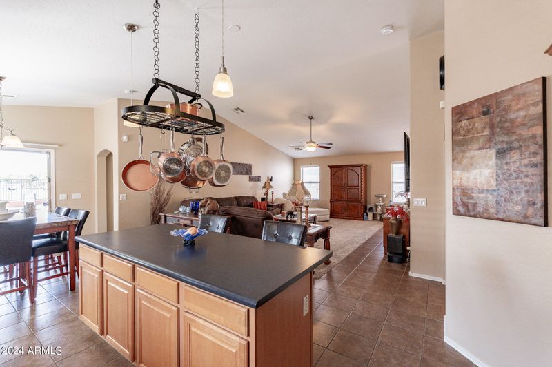 6830 W Gary Way, Laveen, AZ 85339