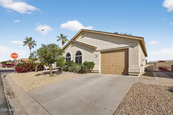 6831 Oakmont Dr, Chandler, AZ 85249