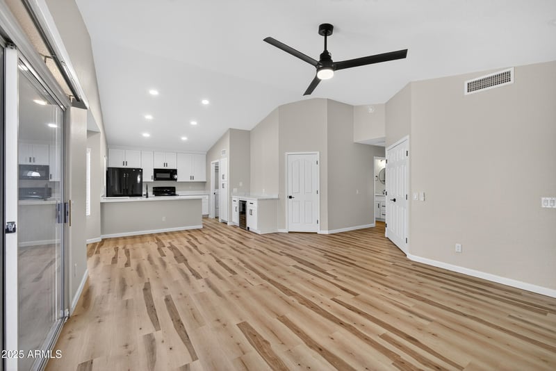 6831 Oakmont Dr, Chandler, AZ 85249