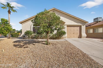 6831 Oakmont Dr, Chandler, AZ 85249