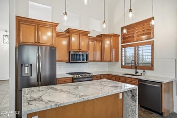 6832 Pearl St, Mesa, AZ 85207