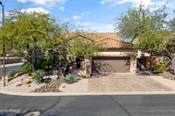 6832 Pearl St, Mesa, AZ 85207