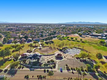 6832 Sonnet Dr, Glendale, AZ 85308