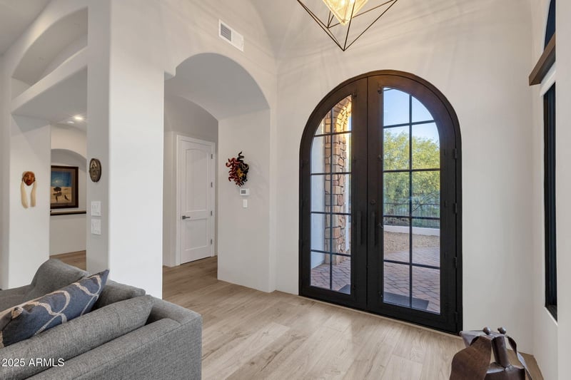 6832 Stevens Rd, Cave Creek, AZ 85331