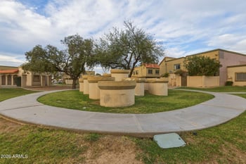 6833 Jentilly Ln, Tempe, AZ 85283