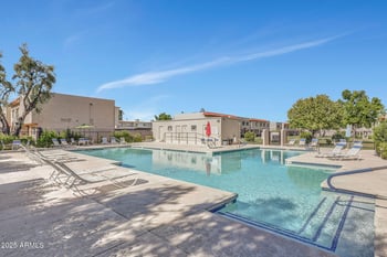 6833 Osborn Rd #E, Scottsdale, AZ 85251