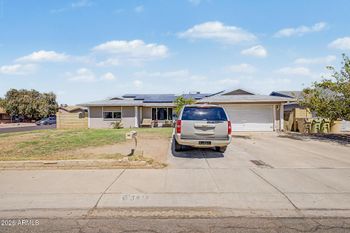 6834 W Vermont Ave, Glendale, AZ 85303