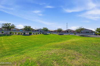6835 W Getty Dr, Phoenix, AZ 85043