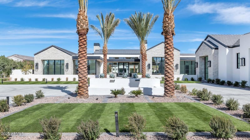 6836 Hummingbird Ln, Paradise Valley, AZ 85253