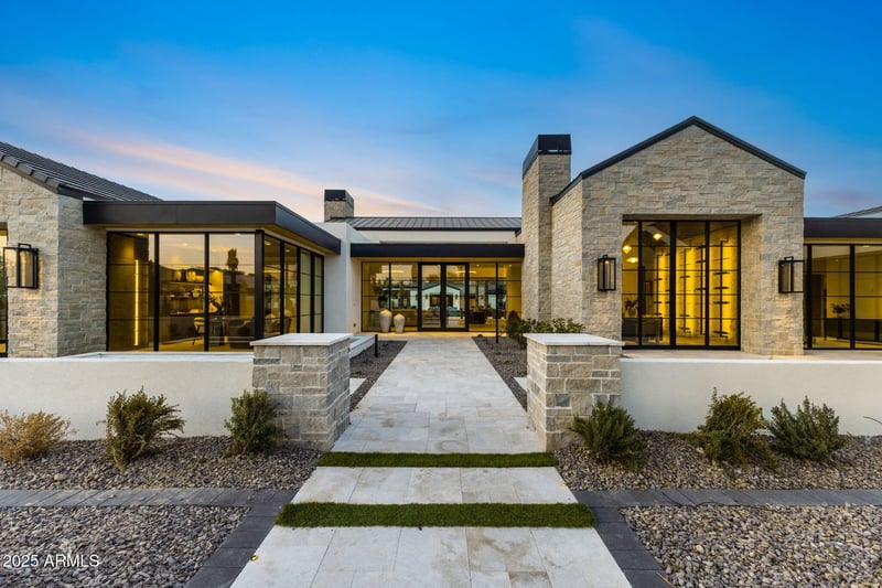 6836 Hummingbird Ln, Paradise Valley, AZ 85253