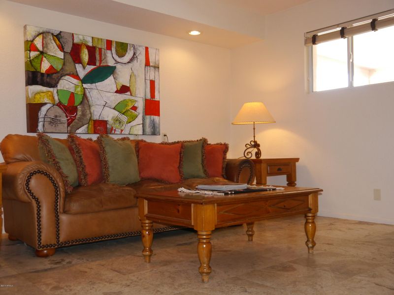 6837 E Latham St, Scottsdale, AZ 85257