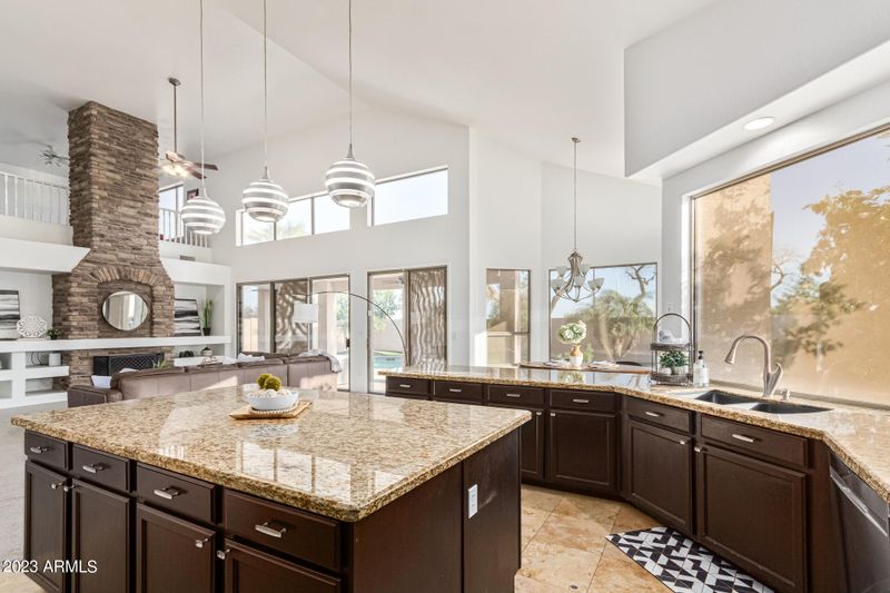 6837 E Monte Ave, Mesa, AZ 85209