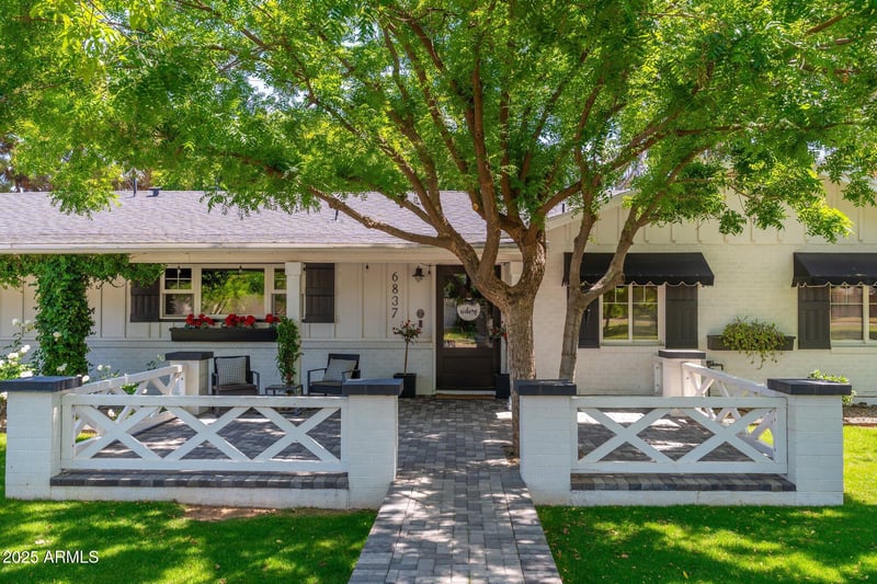 6837 Lafayette Blvd, Scottsdale, AZ 85251