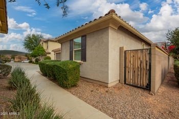 6837 Peralta Cir, Mesa, AZ 85212