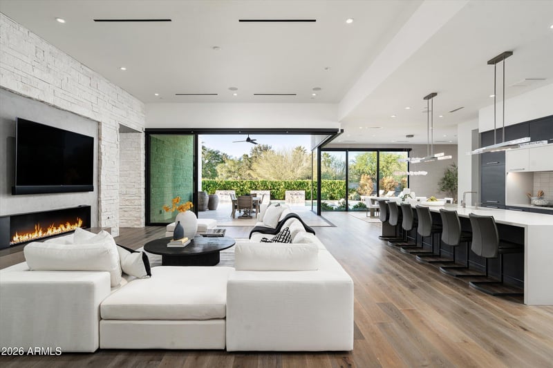 6838 Joshua Tree Ln, Paradise Valley, AZ 85253