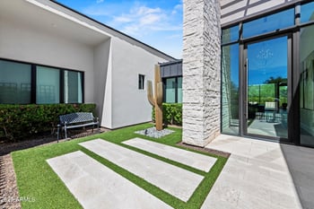 6838 Joshua Tree Ln, Paradise Valley, AZ 85253