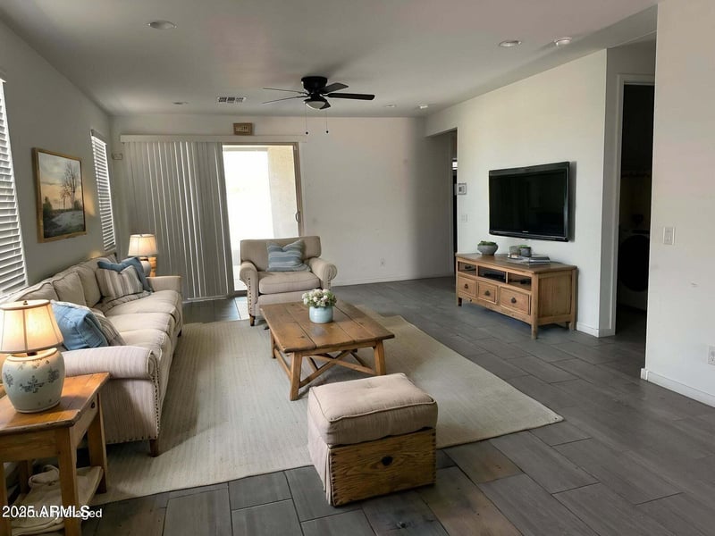 6838 Pedro Ln, Laveen, AZ 85339