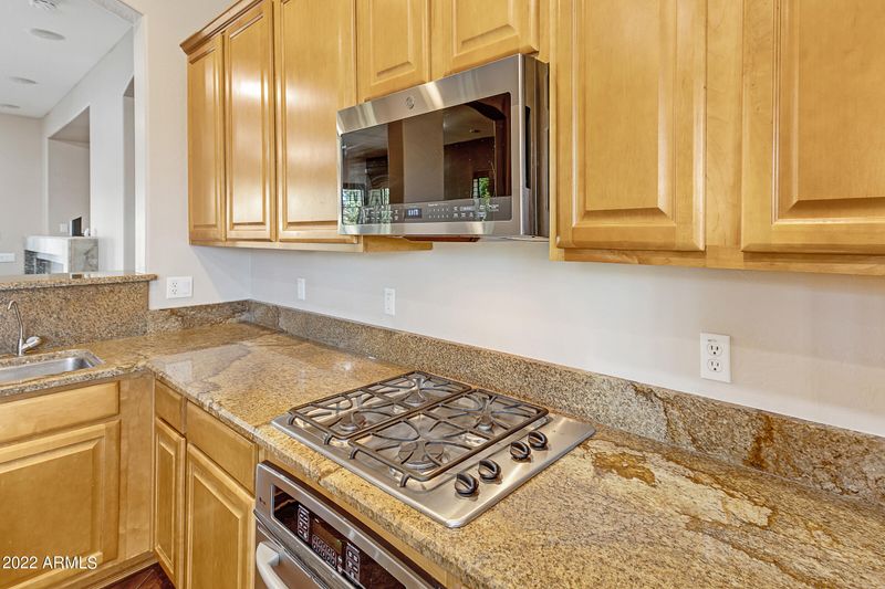 6838 S Pinehurst Dr, Gilbert, AZ 85298