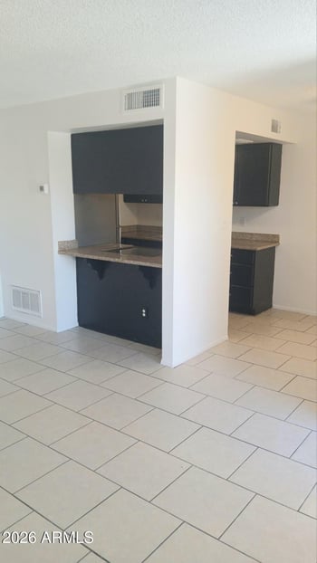 6838 Monterosa St, Phoenix, AZ 85033
