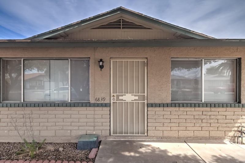 6839 N 81st Ln, Glendale, AZ 85303