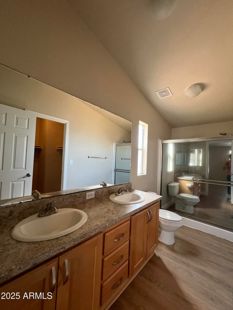 6839 W Taylor St #209, Phoenix, AZ 85043
