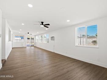 684 Carla Vista Dr, Chandler, AZ 85225