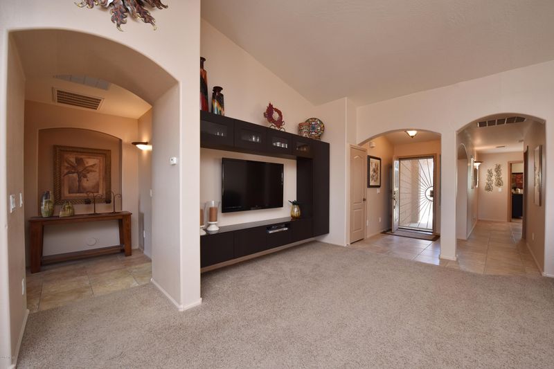 684 E Baker Dr, San Tan Valley, AZ 85140