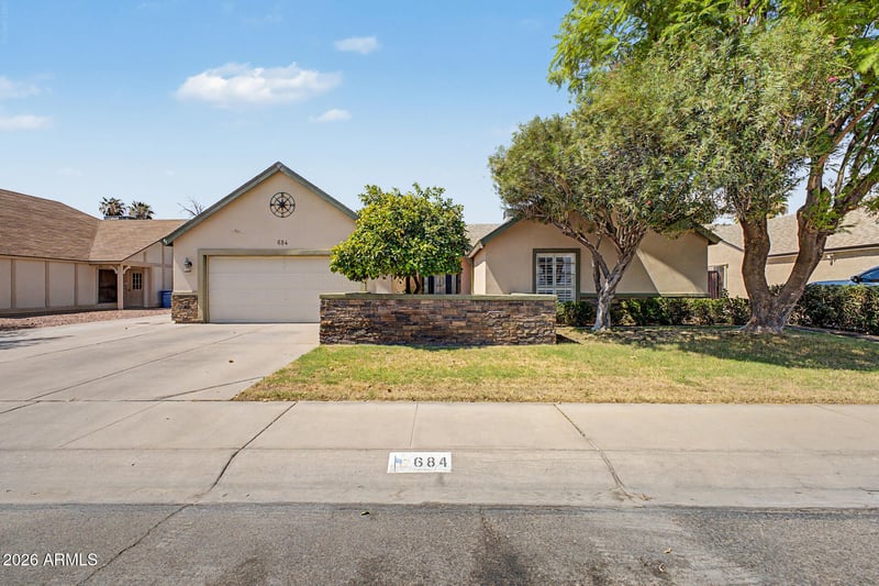 684 E Estrella Dr, Chandler, AZ 85225