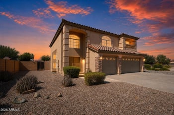 684 Mayfield Dr, San Tan Valley, AZ 85143
