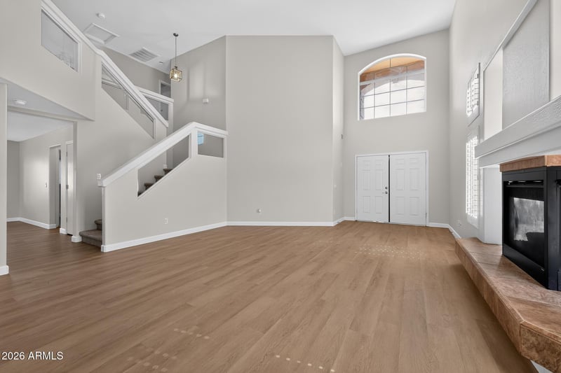 684 Mayfield Dr, San Tan Valley, AZ 85143
