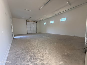 684 Moon Rd, Apache Junction, AZ 85119