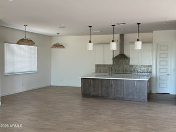 684 Moon Rd, Apache Junction, AZ 85119