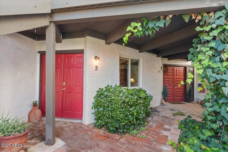 6840 2nd St #5, Scottsdale, AZ 85251