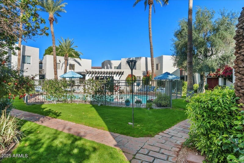 6840 2nd St #5, Scottsdale, AZ 85251