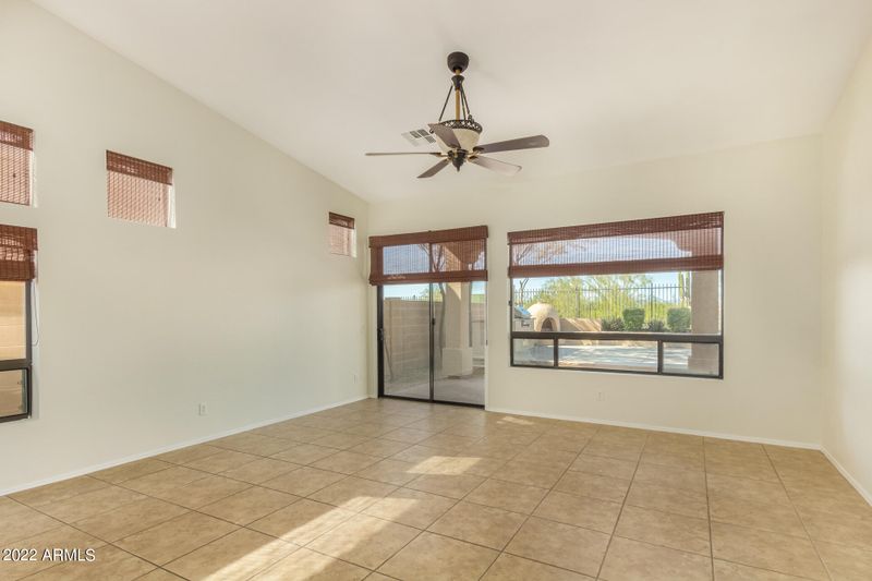 6840 E Portia St, Mesa, AZ 85207
