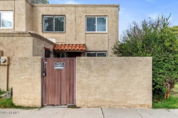 6841 Devonshire Ave, Phoenix, AZ 85033