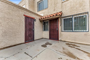 6841 Devonshire Ave, Phoenix, AZ 85033