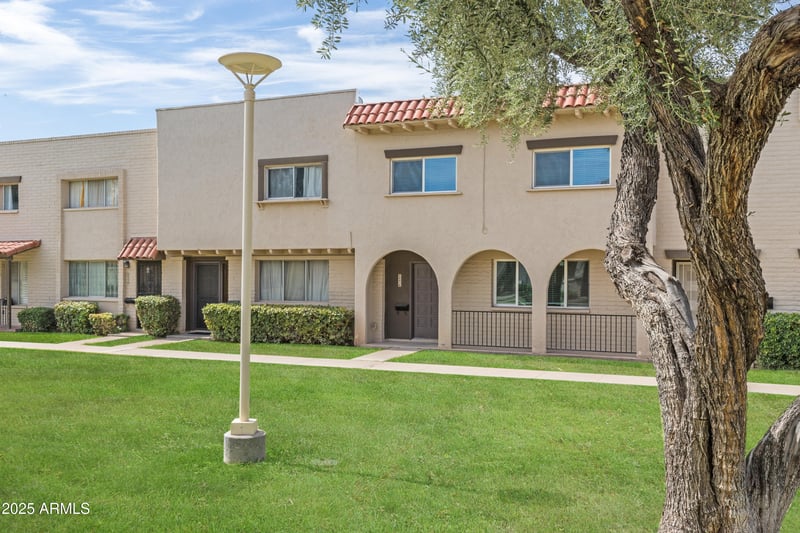 6841 Osborn Rd #B, Scottsdale, AZ 85251