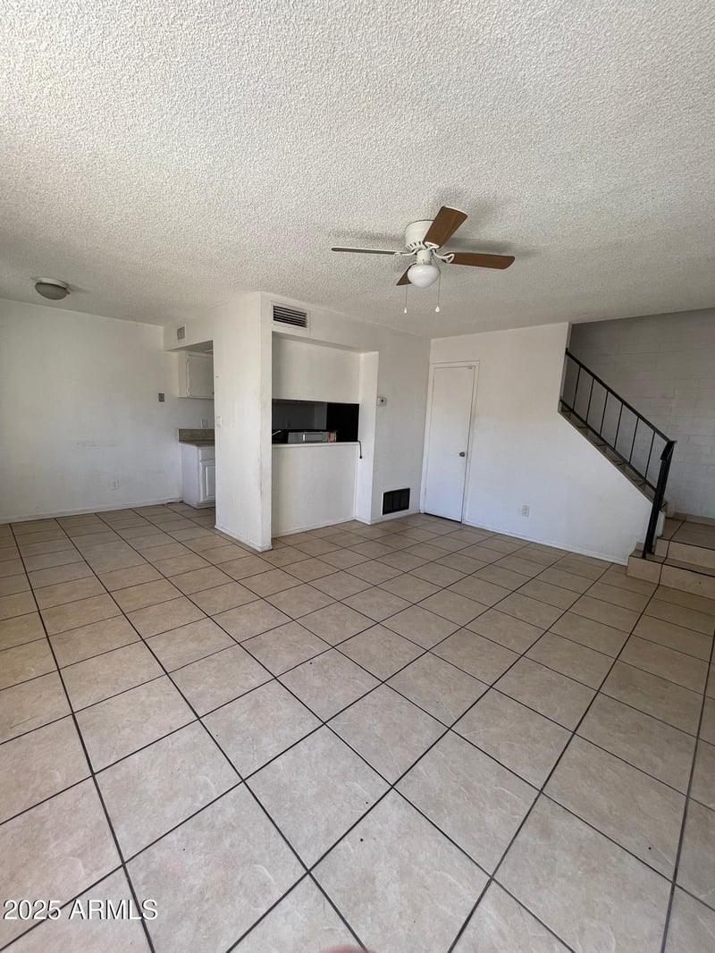 6842 Devonshire Ave, Phoenix, AZ 85033